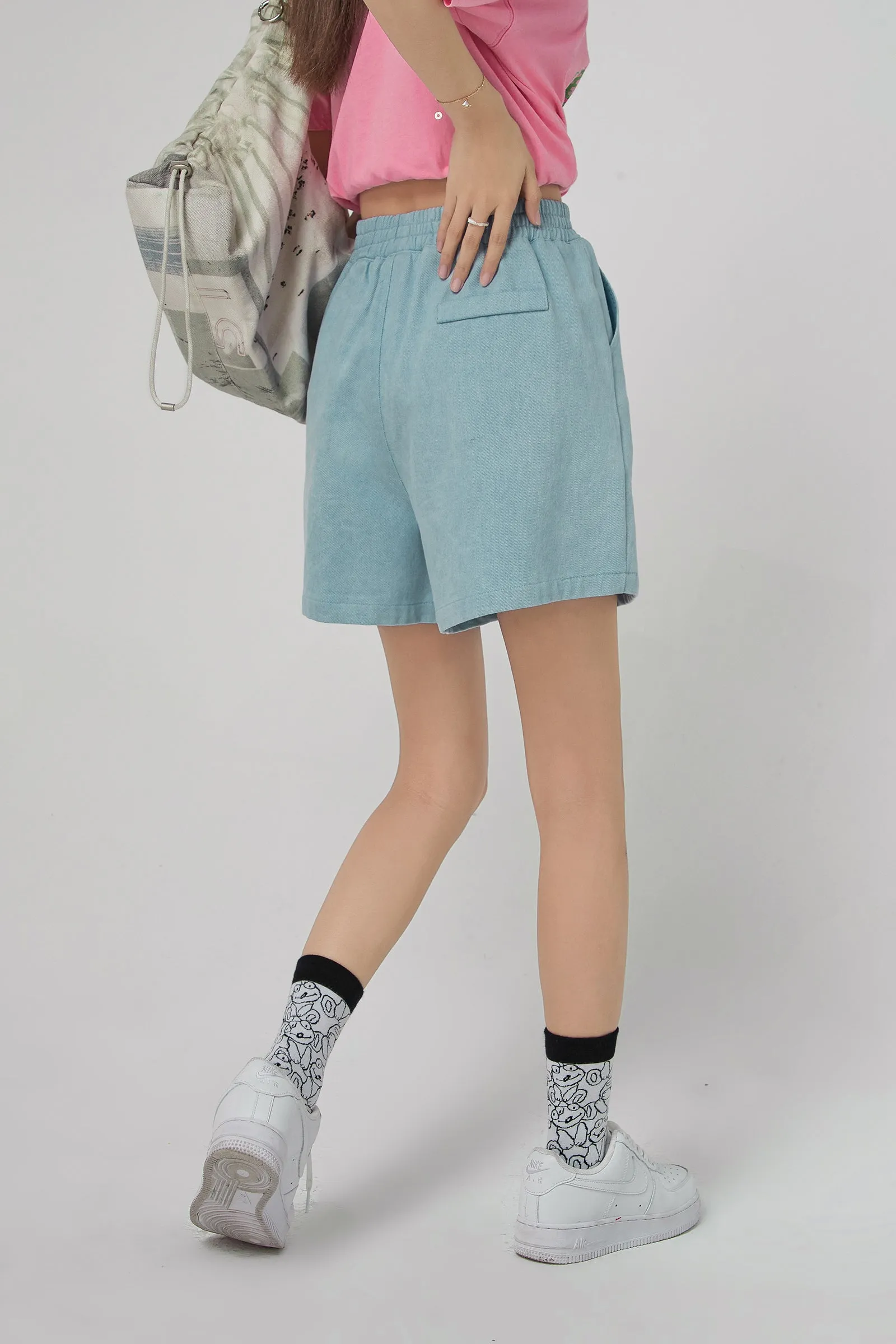 Comfy Nice To Meet Chuu Shorts