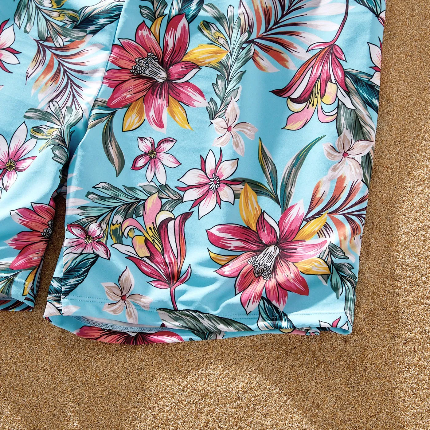 Family Matching Solid Scallop Trim Strappy Two-piece Swimsuit and Allover Floral Print Swim Trunks Shorts