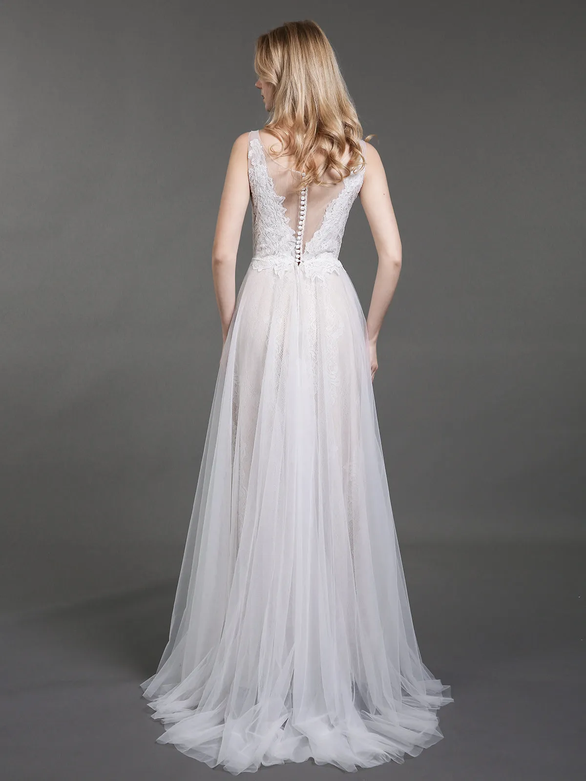 Lace and Tulle Simple Beach Wedding Dress-White