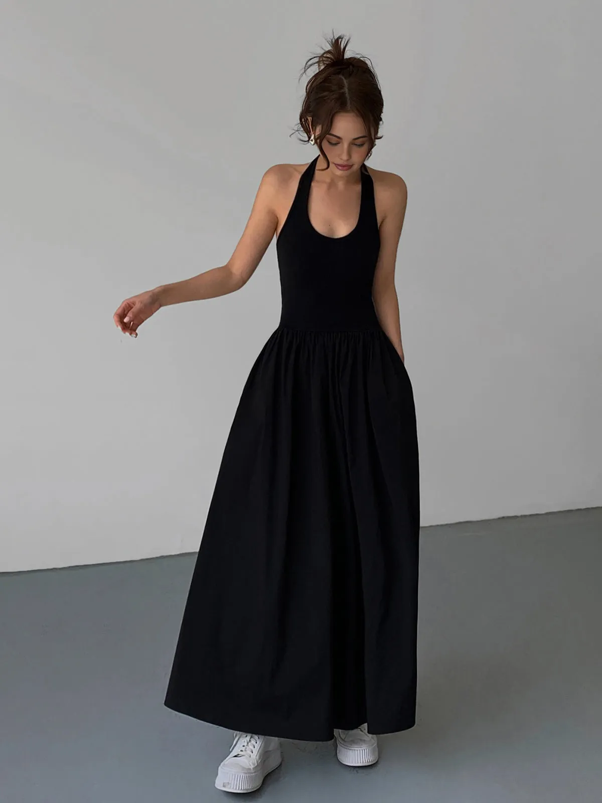 Minimalist Halter Graceful Backless Long Dress