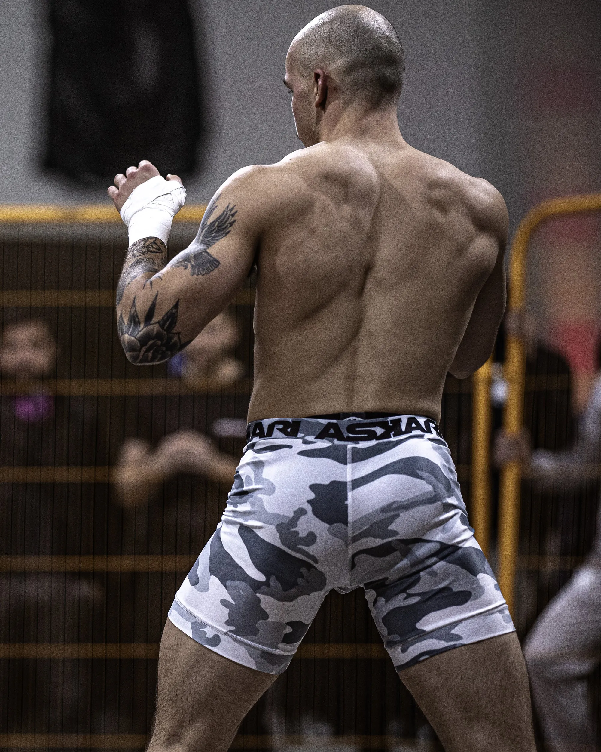 "OYMYAKON" VALE TUDO SHORTS