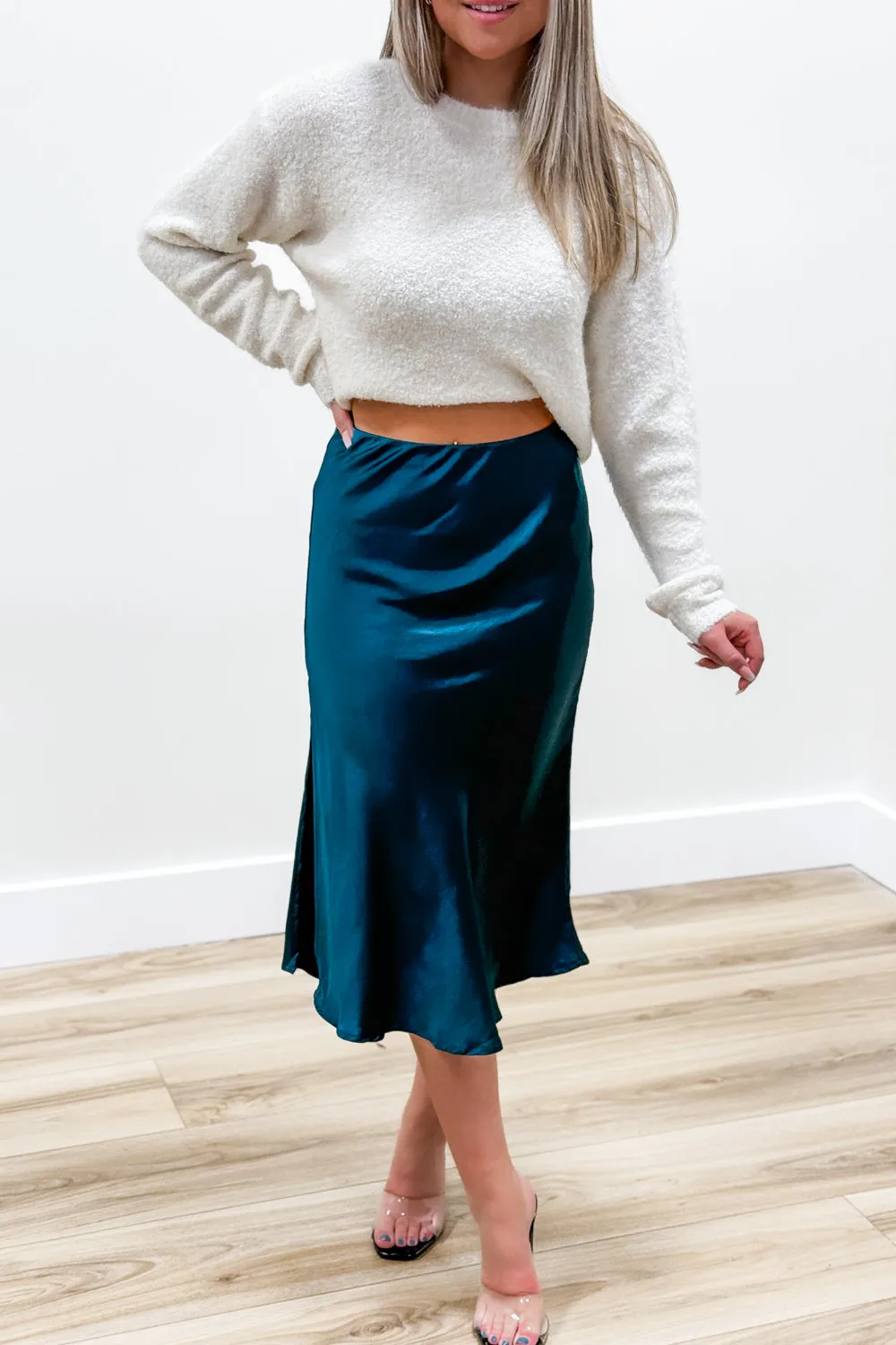 Sleek & Chic Classic Midi Skirt - Teal