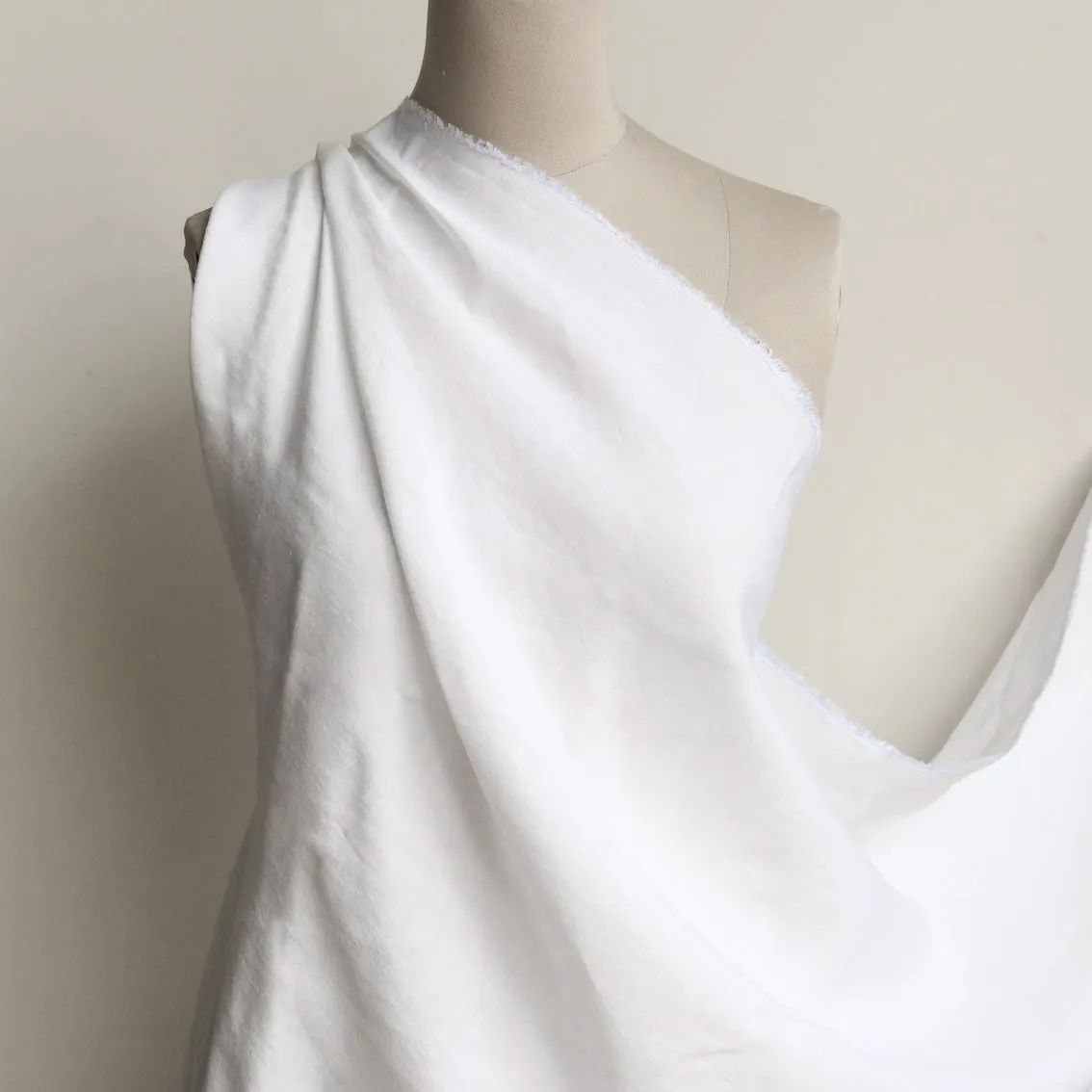 Zena White Linen/Viscose Blend