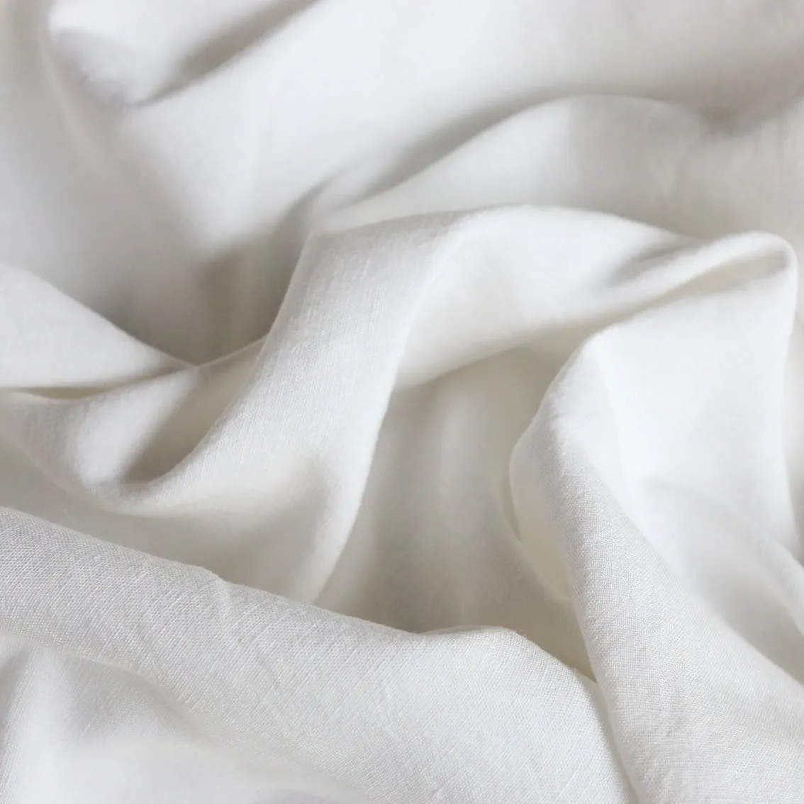 Zena White Linen/Viscose Blend